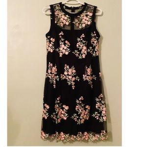 Floral embroidery dress